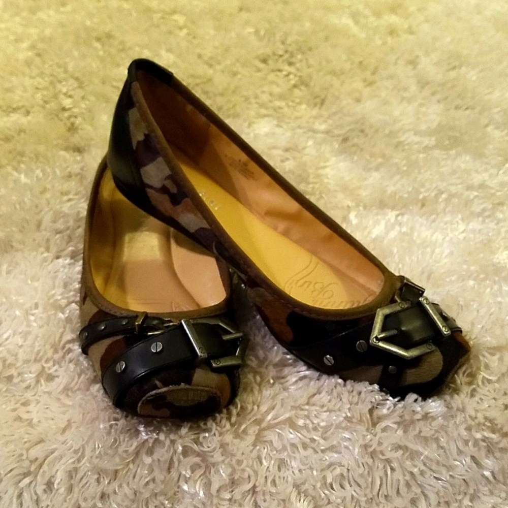 Gianni Bini Camo Flats